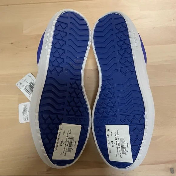 Adidas Women's Sneakers in Blue and White - Picture 2 of 6